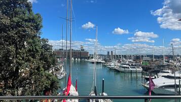 Luxury Apartment, Balcony, Marina View | Terrace/patio
