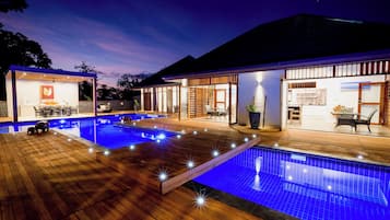 Luxury Villa | Premium bedding, minibar, individually decorated, individually furnished