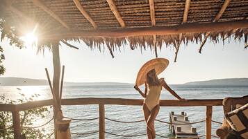 Panoramic-Studiosuite, KĂŒche, Meerblick | Blick auf das Wasser