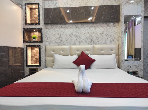 Deluxe Room | Premium bedding, desk, laptop workspace, bed sheets - Hotel Royal Palace (Nagaon)