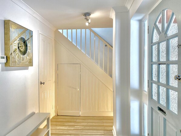 House | 3 bedrooms - Alverton Cottage Gardens Penzance Parking Sleeps 6 (Penzance)