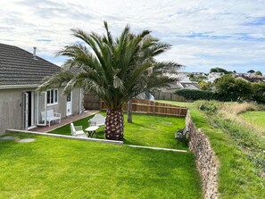 House | 3 bedrooms - Gorgeous Spacious Bungalow Serene Garden Parking (Penzance)