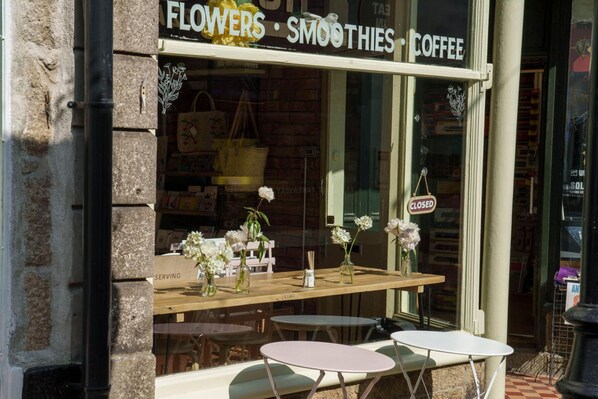 Apartment | 1 bedroom - Flat2-cwh One Bedroom Apartment Central Penzance (Penzance)