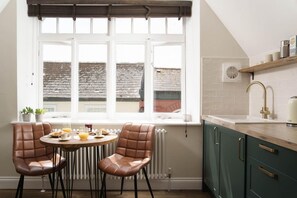 Apartment | 1 bedroom - Flat2-cwh One Bedroom Apartment Central Penzance (Penzance)