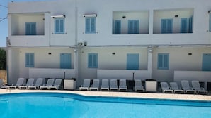 Apartment, 1 Bedroom, Smoking, Private Pool | Kolam renang