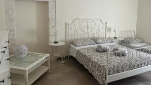 Apartment, 1 Bedroom, Smoking, Private Pool