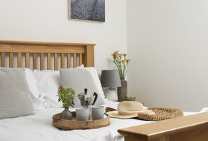 1 Schlafzimmer, Bügeleisen/Bügelbrett, Bettwäsche