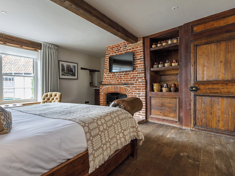 Deluxe Double Room | Desk, free WiFi