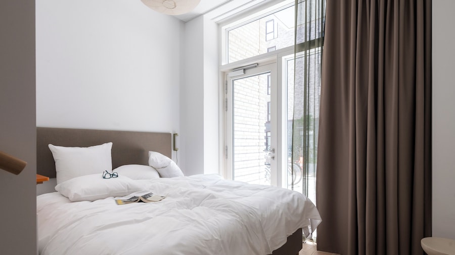 Beach Gardens 46 by Daniel&Jacob's