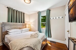 3 dormitorios, escritorio, wifi gratis y ropa de cama