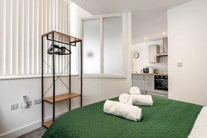 Unclassified image, 2 of 13, button - Cosy & Bright Central Rotherham Apartment (Rotherham)
