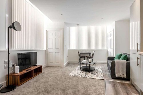 Modern & Cosy Apartment in Central Rotherham