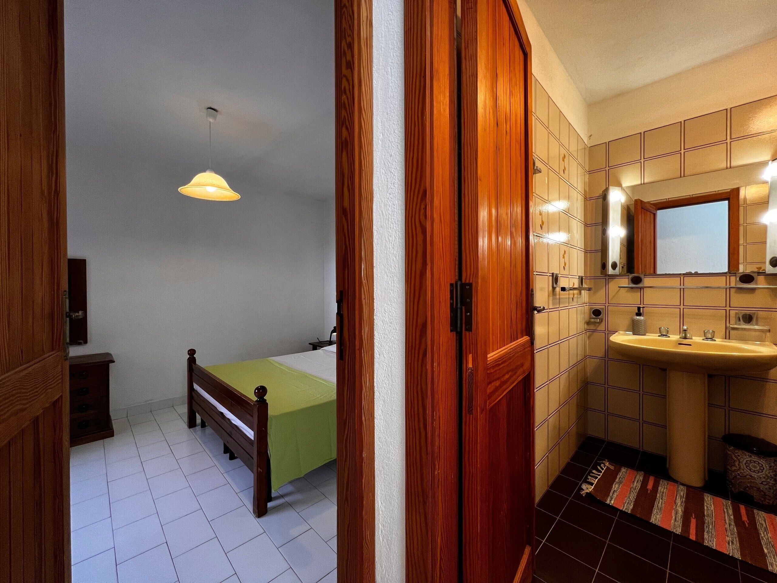 3 間睡房、熨斗/熨衫板、Wi-Fi、床單