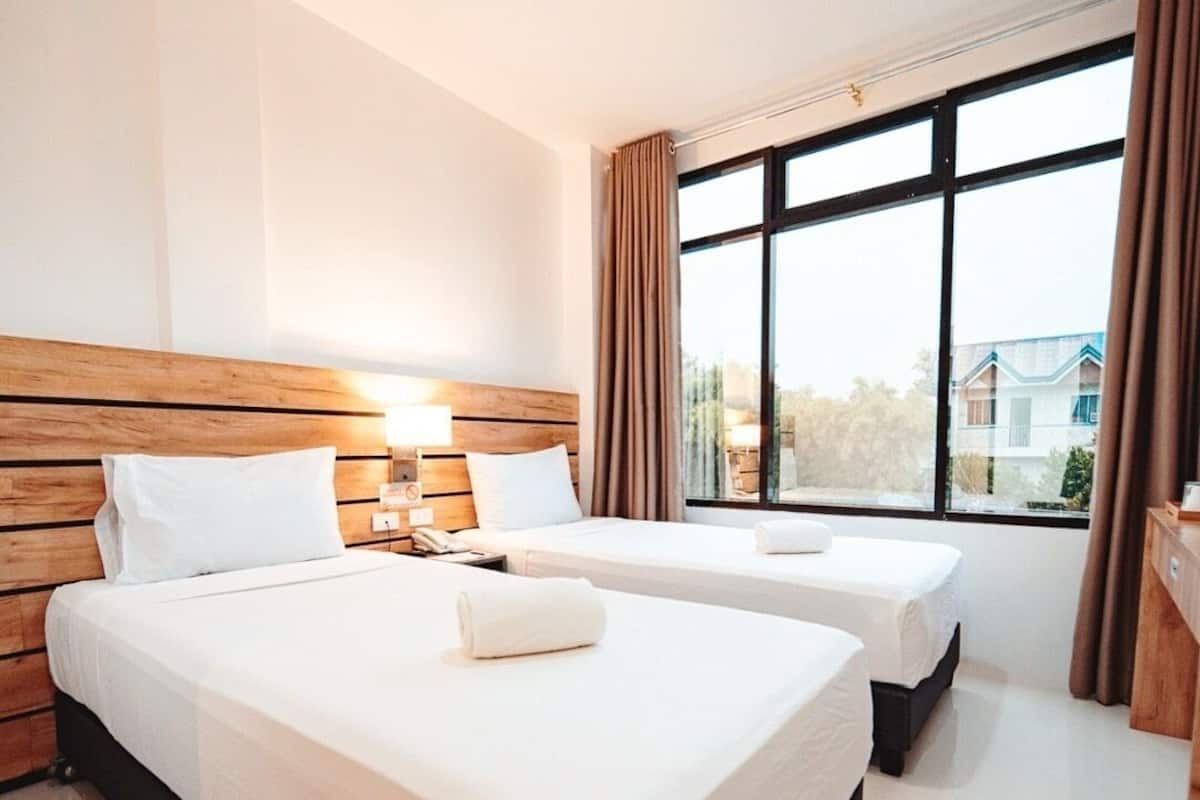 Standard Twin Room | Free WiFi, bed sheets