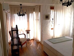 Classic Double Room, Non Smoking, Mountain View - Alinda Alaçatı (Cesme)