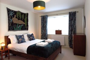 3 bedrooms, iron/ironing board, travel crib, free WiFi