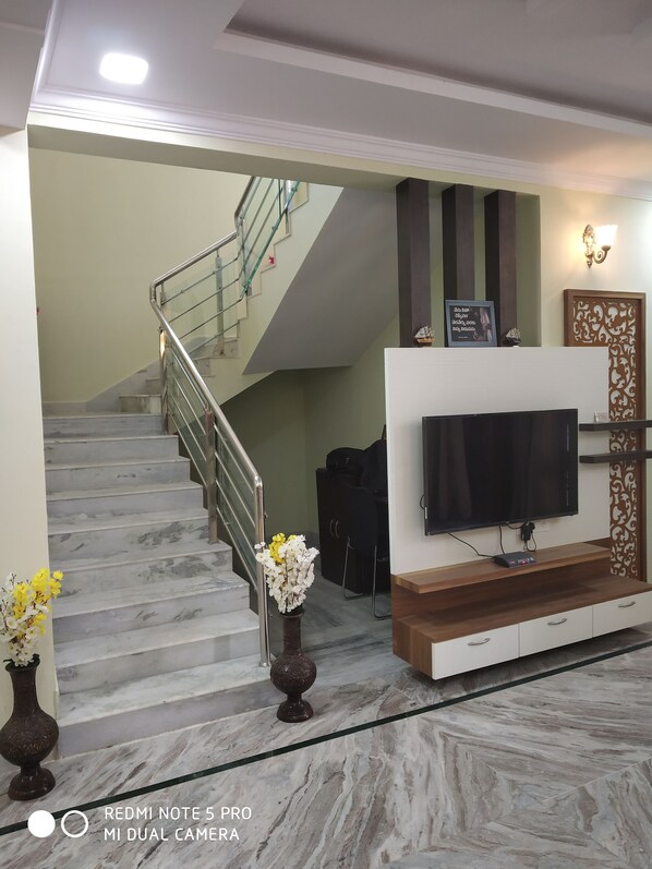 Interior - Villa 4 bedrooms two halls, kitchen in peaceful gated community Secunderabad. (Secunderabad)