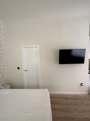 1 bedroom, iron/ironing board, WiFi, bed sheets - Apartamentos Sunsets Málaga Centro 1 (Málaga)