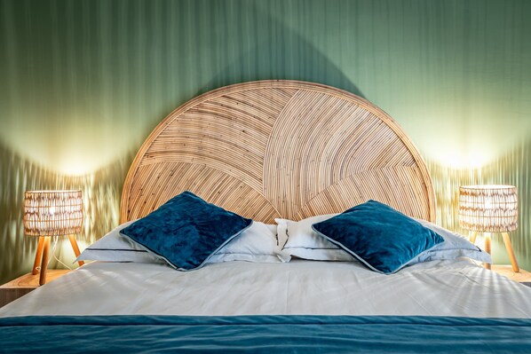 Maisonette, Hügelblick | 2 Schlafzimmer, Daunenbettdecken, individuell dekoriert