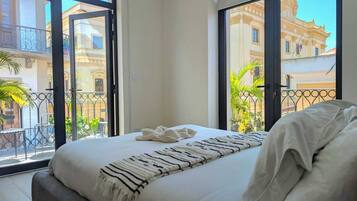 2 habitaciones, cuna de viaje, wifi gratis y ropa de cama