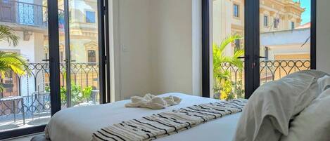 2 Schlafzimmer, Reisekinderbett, kostenloses WLAN, Bettwäsche