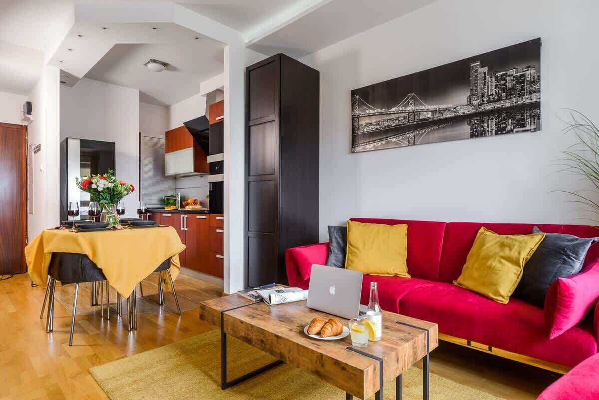 Lumina Stylish Apart In Platinum Tower - Varsovia