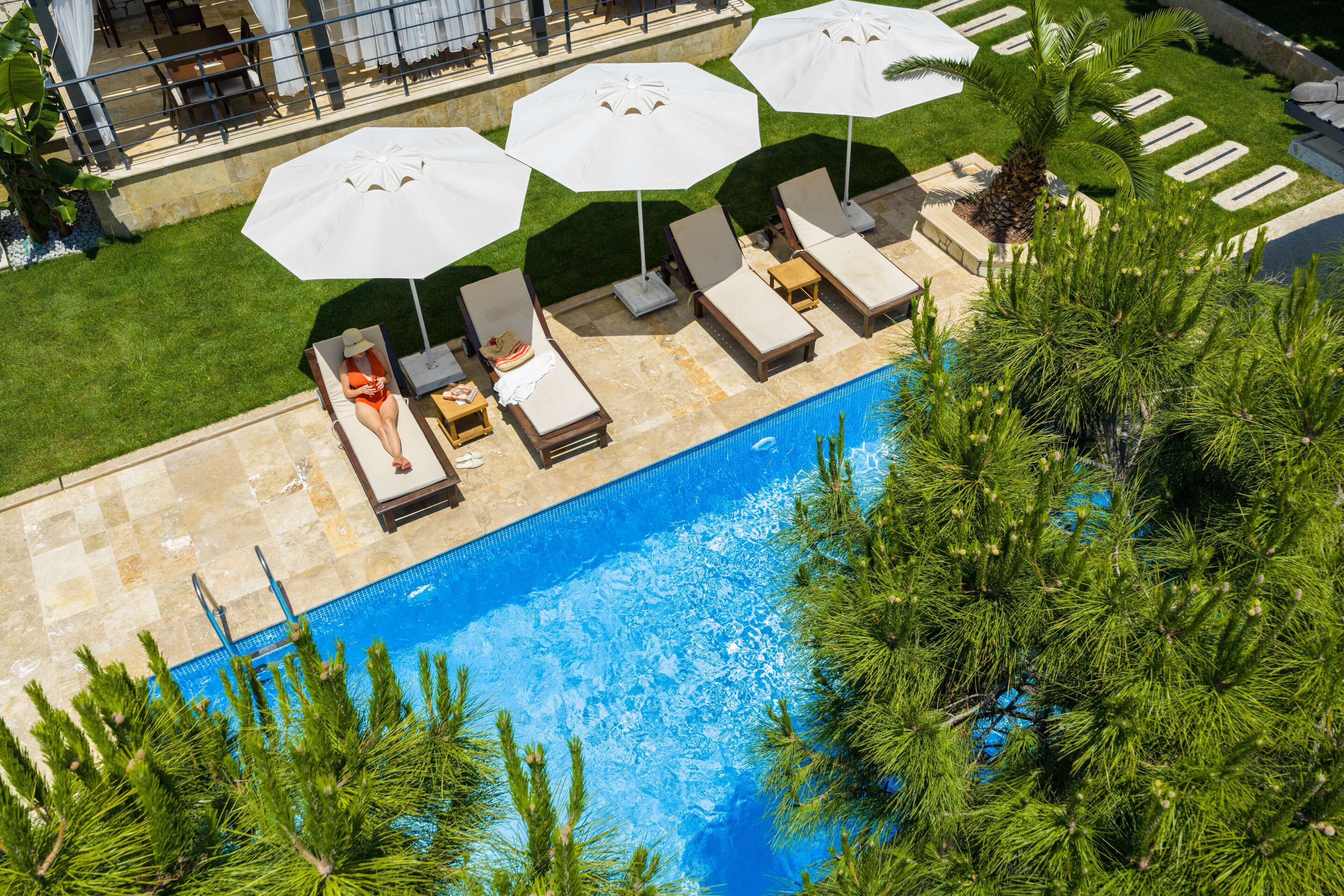 Piscine extérieure (ouverte en saison)