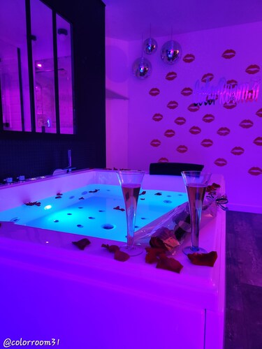Colorroom31/ Love Room/ Nuit Insolite/ Spa/ Tantra/ Love