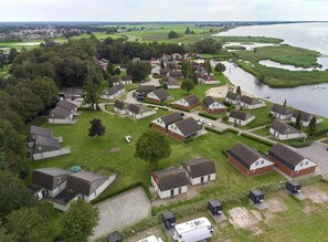 المنشأة من الخارج