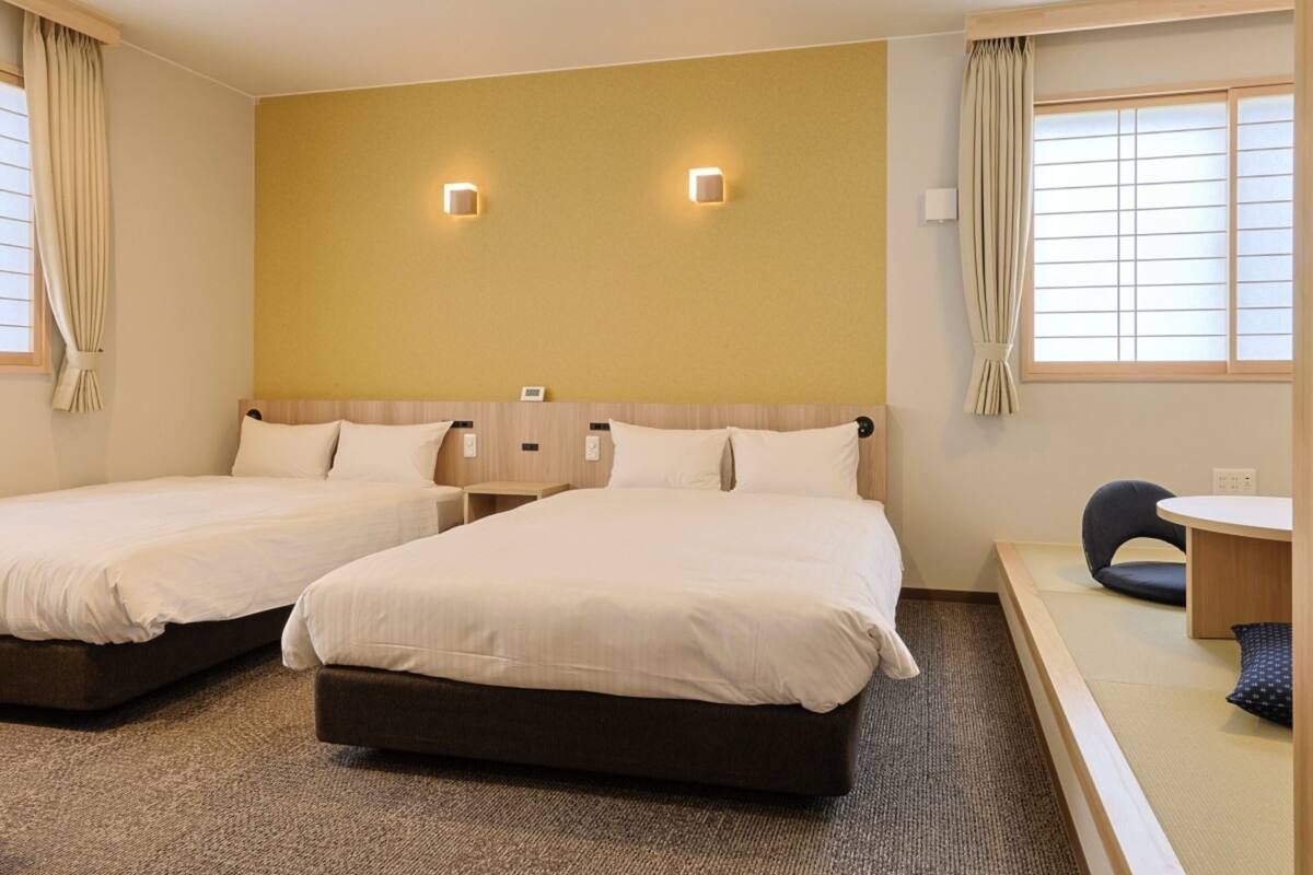 [Annex]Japanese-Western Style Deluxe Twin Room, Non Smoking | Desk, laptop workspace, WiFi (free), bed sheets