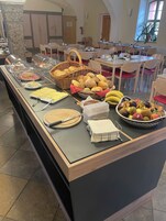 Desayuno buffet incluido todos los días
