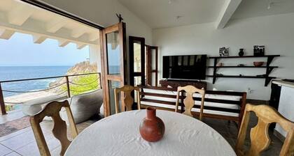 Oceanfront Oasis - Villa Margarita - Entire Villa