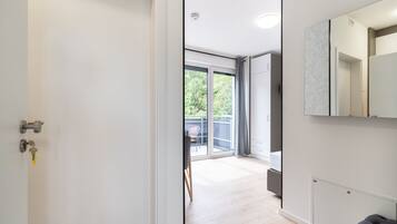 Standard Double Room | Living area | 43-inch Smart TV with satellite channels, Netflix, heated floors