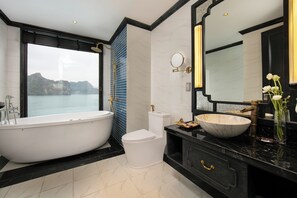 Bathroom -  Le Journey Luxury Cruise (Ha Long)