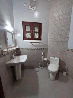 Chambre Double ou avec lits jumeaux | Salle de bain