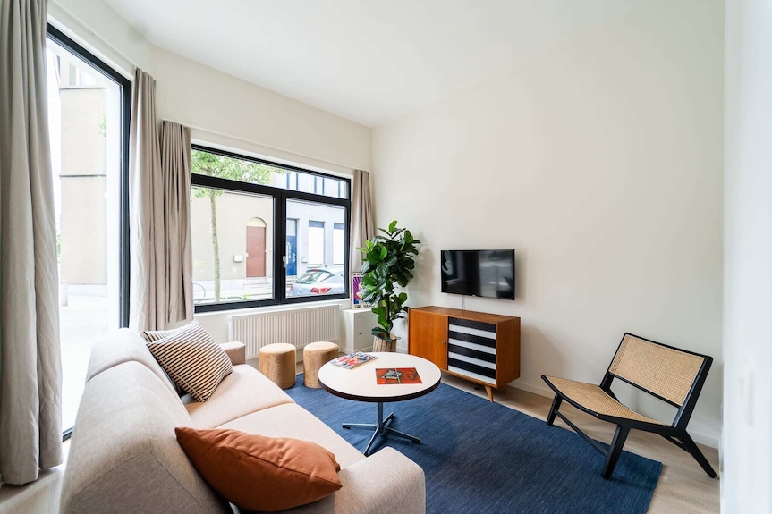 Tranquil 3-bedroom Home In Berchem - Antwerp - Brasschaat