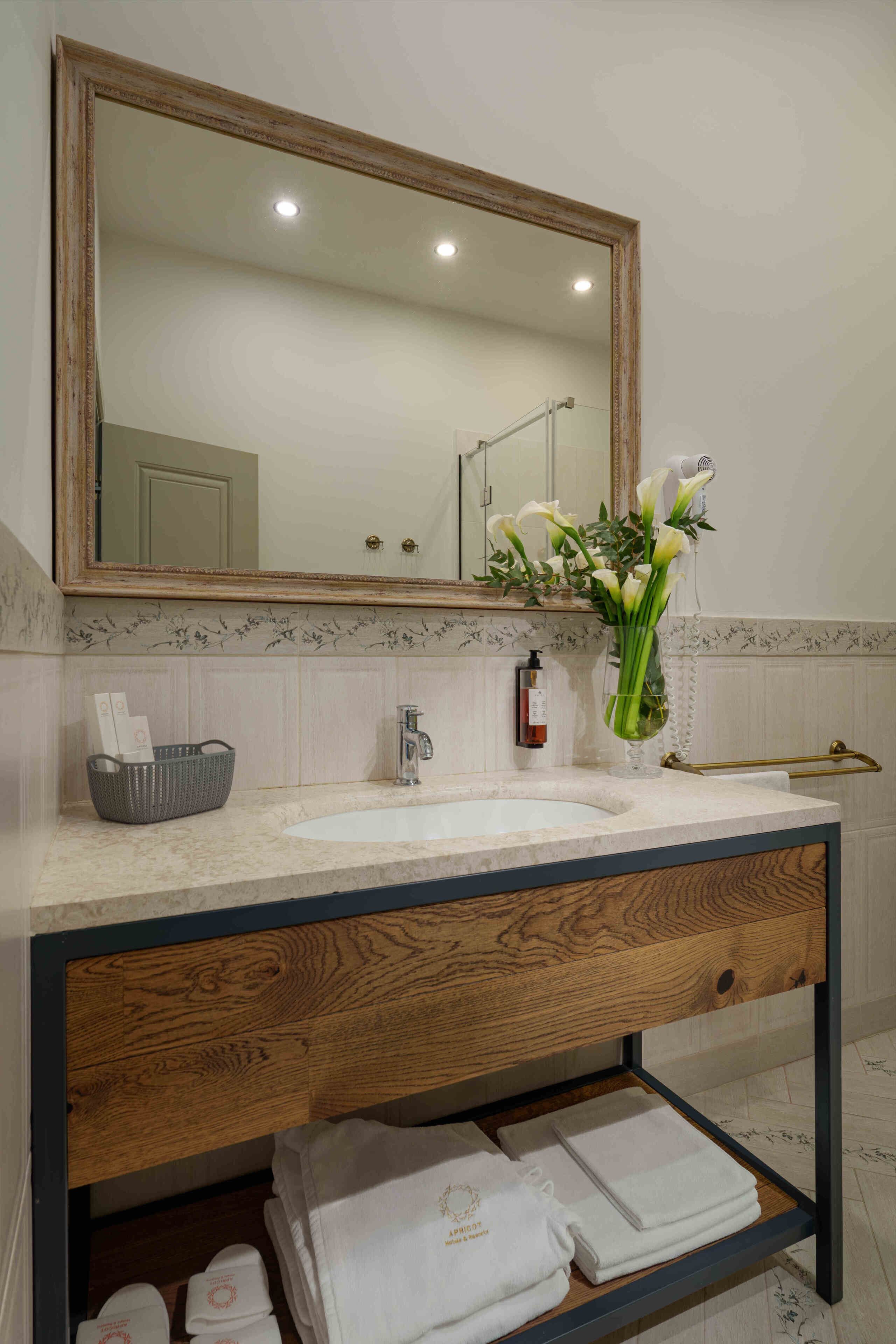 Photo - GRAND HOTEL GYUMRI by APRICOT Hotels