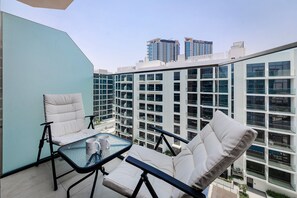 Comfort-Apartment, Balkon, Blick auf den Innenhof | Balkon