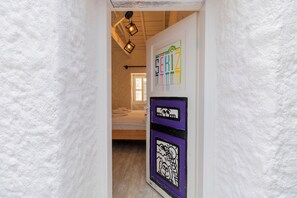 Standard Double Room, Non Smoking | Down comforters, Tempur-Pedic beds, in-room safe, iron/ironing board - Das Hotel (Çesme)