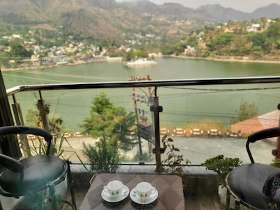 Best Lake View Stay in Bhimtal