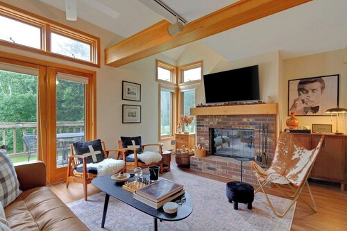 Par Paradise | On Haystack Golf Course w/Fireplace