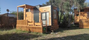 Luksus-feriehus - balkon | Pengeskab på værelset, skrivebord, gratis Wi-Fi