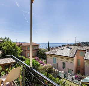 Apartment | 3 bedrooms - Giovo Sea View Balcony by Wonderful Italy (Santa Margherita Ligure)