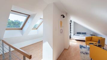 3 habitaciones, tabla de planchar con plancha y wifi