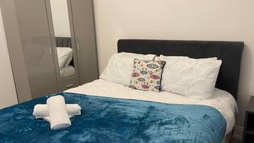 1 bedroom, iron/ironing board, free WiFi