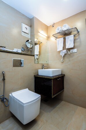 Chambre Quadruple Familiale | Salle de bain