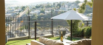 Cozy 3-bedroom house with the best view of Windhoek