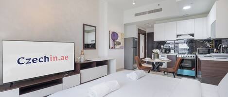 豪華開放式客房, 陽台 | 獨特裝潢、熨斗/熨衣板、免費無線上網、床單