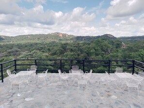 Terrace/patio - Matopo Ingwe Lodge (Matopos)