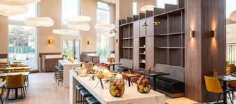 イビス アシェール サン ジェルマン アン レイ